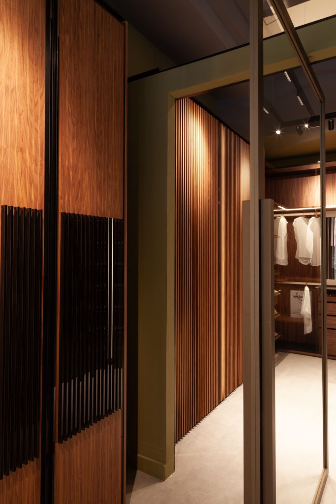 IMG_1770-161-139-min